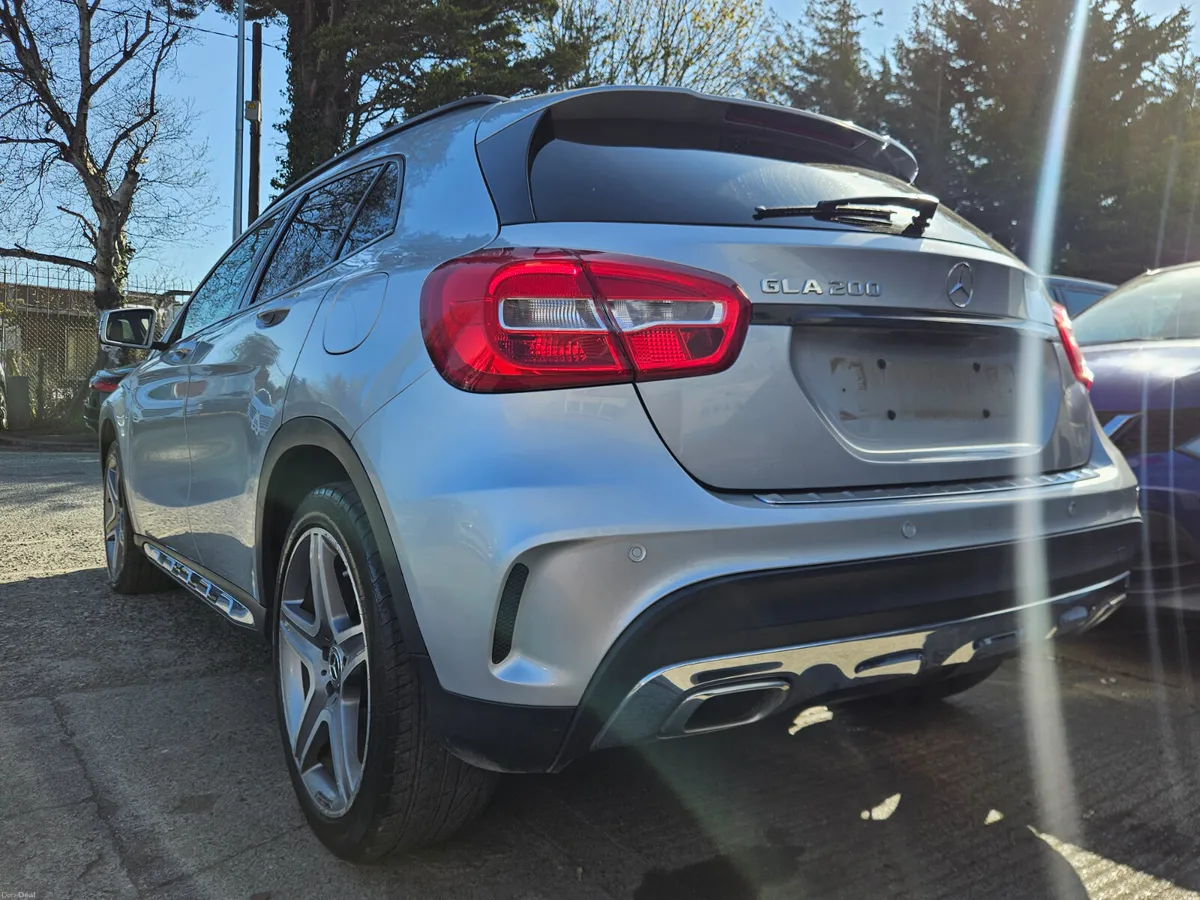 2018 MERCEDES GLA CLASS AMG LINE EXECUTIVE AUTO - Image 4