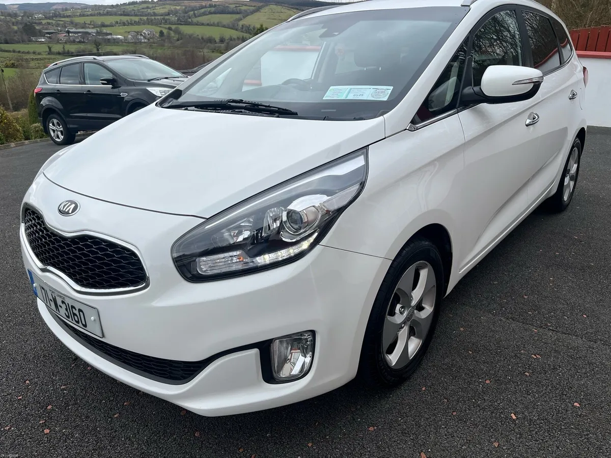 2017 kia carens 1.7 CRDI 7 seater low km - Image 2