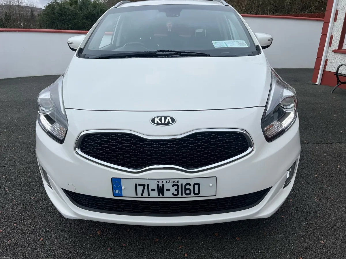 2017 kia carens 1.7 CRDI 7 seater low km - Image 3