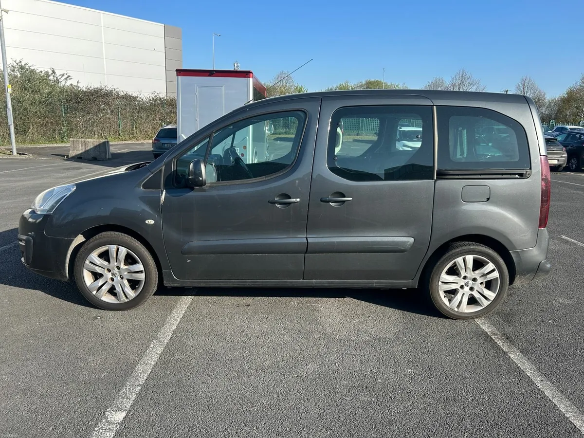 Peugeot Partner Wheelchair 2016 1.6D AUTO 08/26 - Image 2