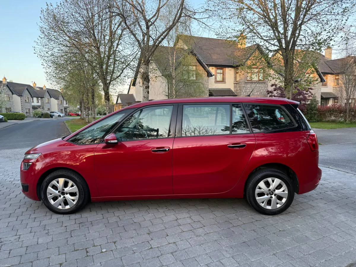 Citroen Grand C4 Picasso 7 Seats 2016 1.6HDI - Image 6