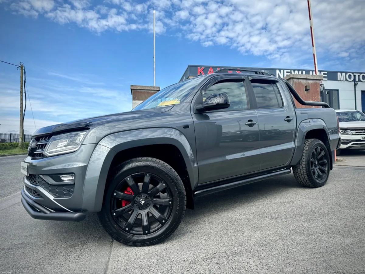 Volkswagen Amarok GENUINE BLACK EDITION!! 41K MILE - Image 3