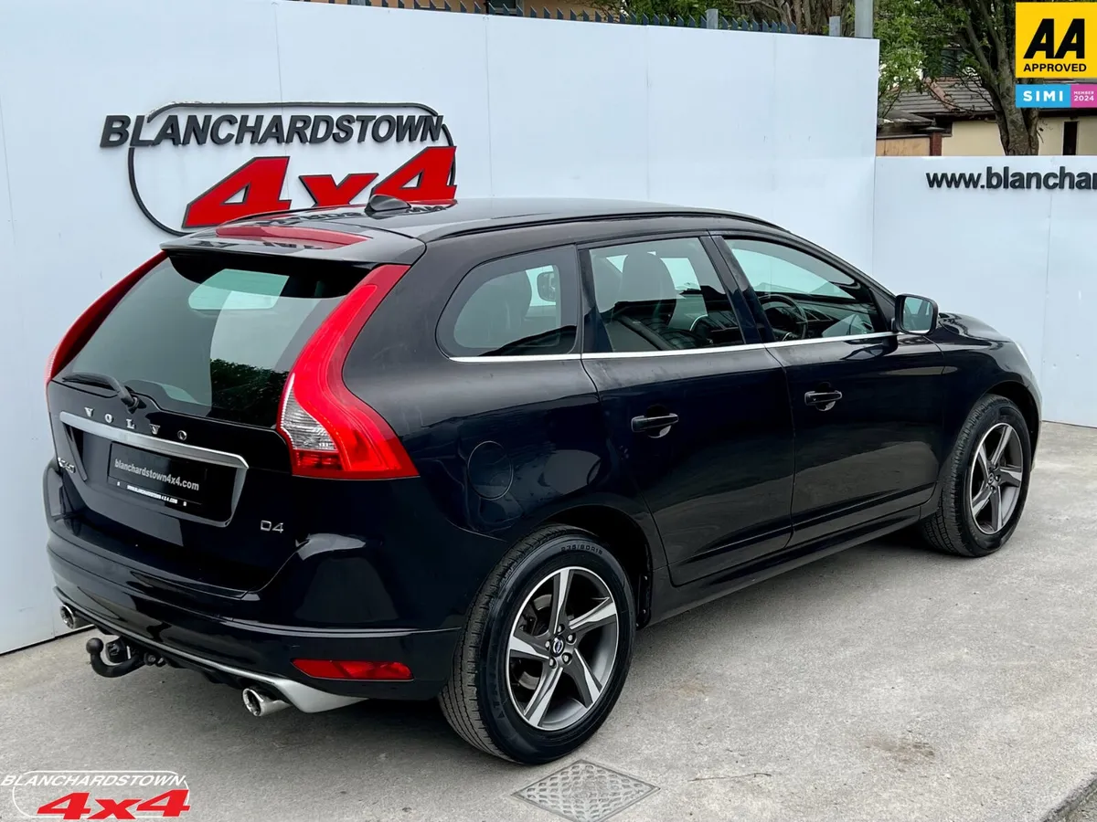 VOLVO XC60 R-DESIGN D4 EXCELLENT FAMILY SUV - Image 2