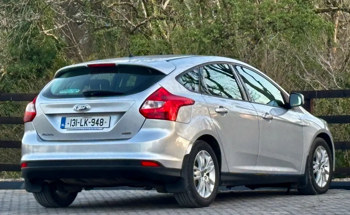 Ford Focus 2013 - Image 3