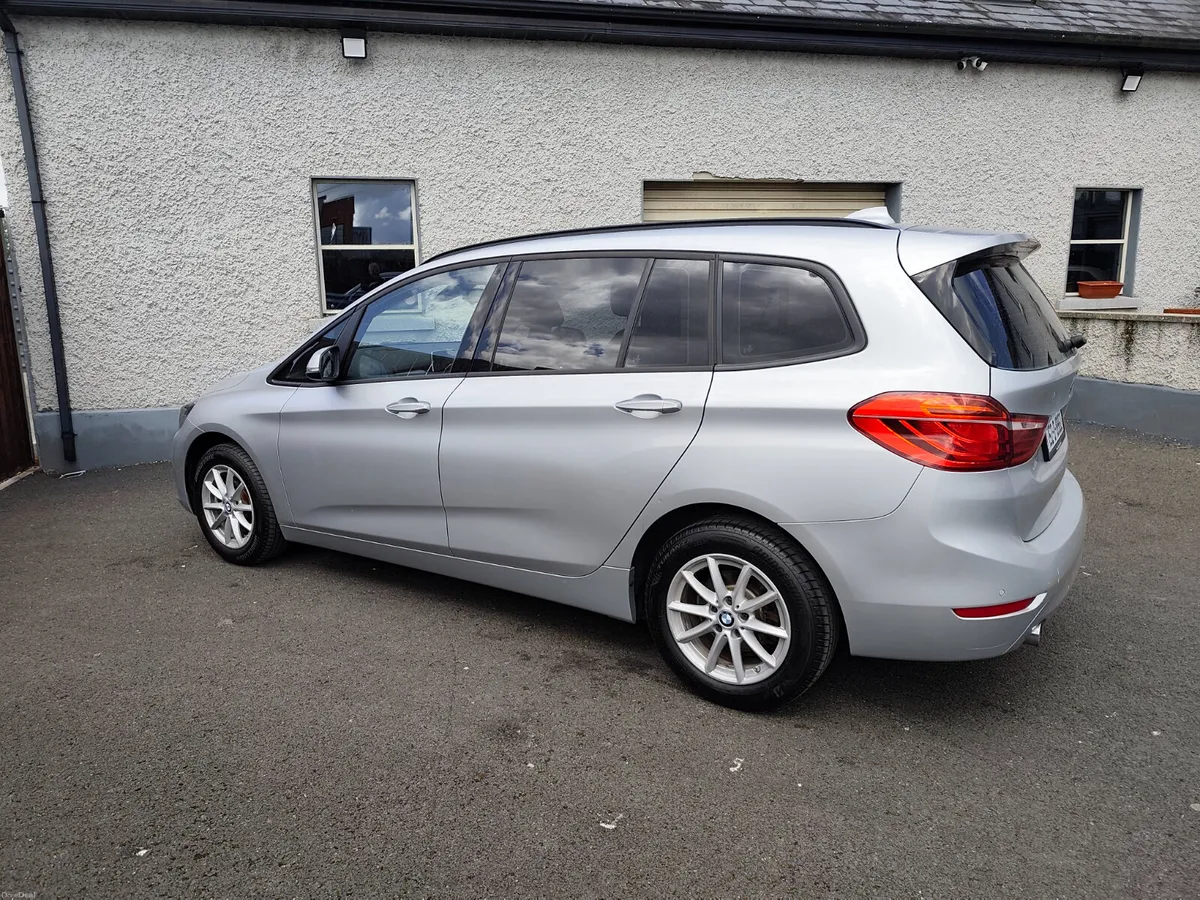 BMW 216D active tourer 7 seat Irish car from new - Image 4