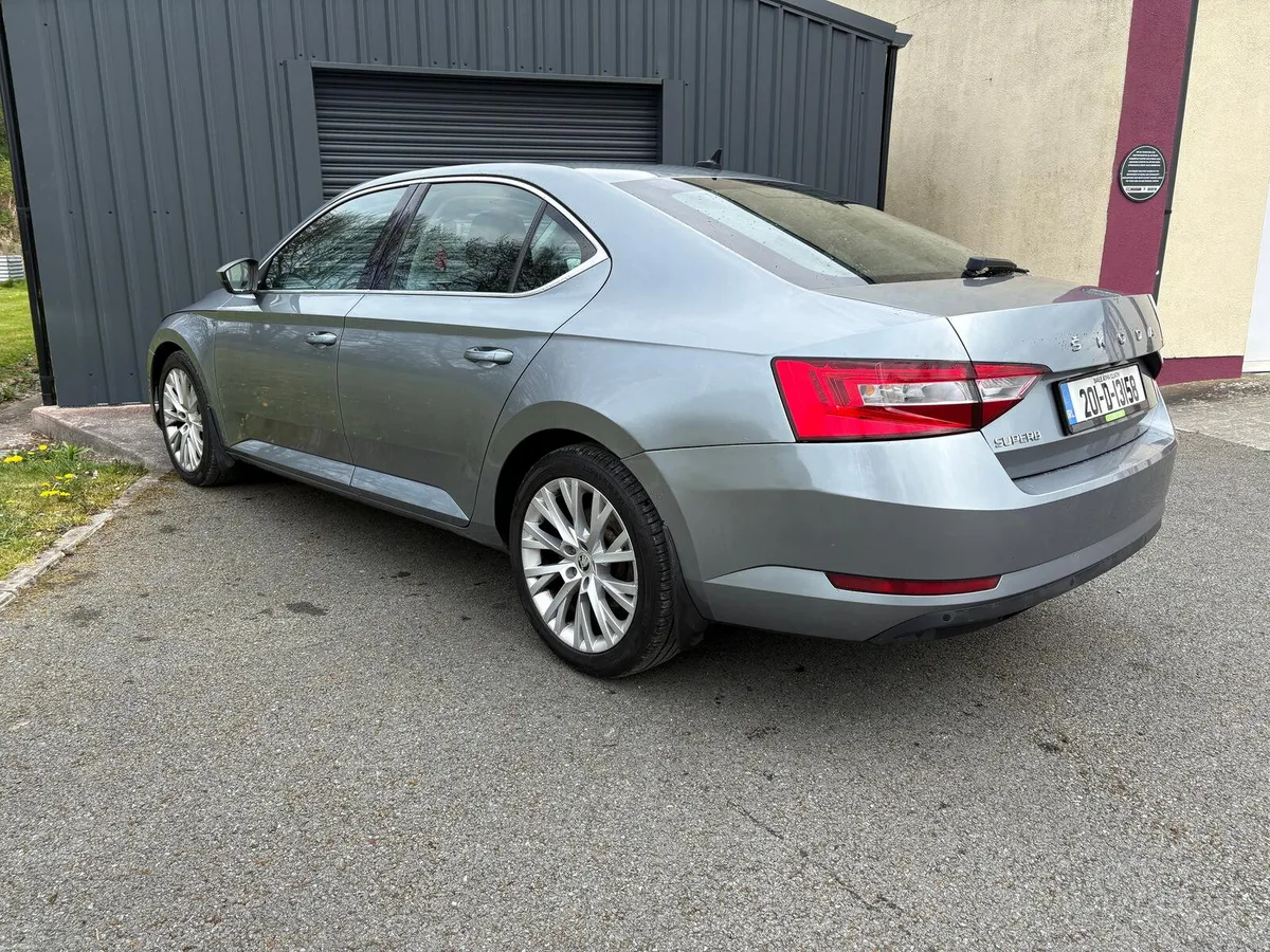 2020 Skoda Superb Style 1.6 TDI DSG - Image 3
