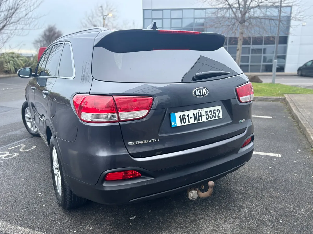161 Kia Sorento 2.2 CRDI ~ Seven Seater ~ Nct 2026 - Image 4