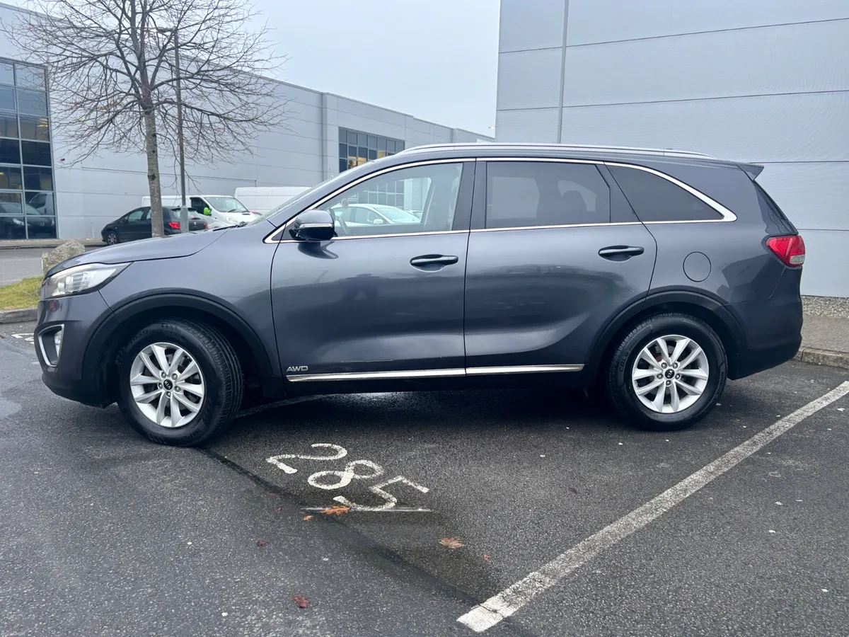 161 Kia Sorento 2.2 CRDI ~ Seven Seater ~ Nct 2026 - Image 2