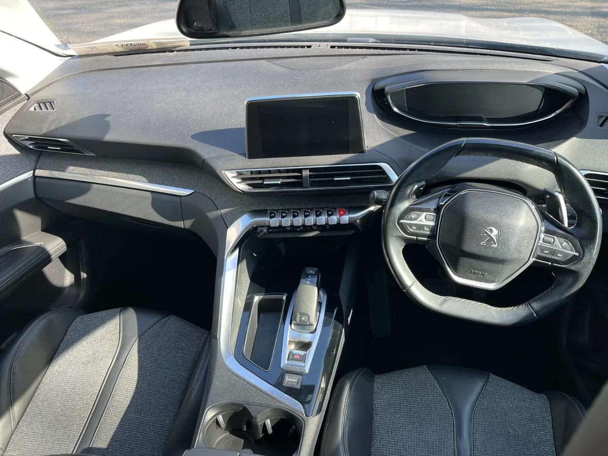 Peugeot 5008 2018 - Image 6