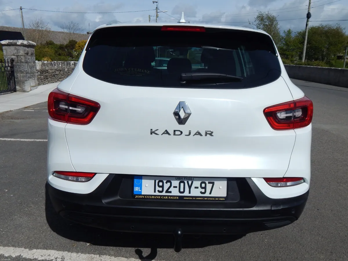 2019 Renault Kadjar 86 kms Tax & Test 07/27 - Image 6