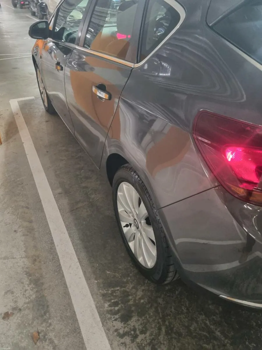 Vauxhall Astra 2013 cdti 2.0 diesel  NCT- 12/26 - Image 4