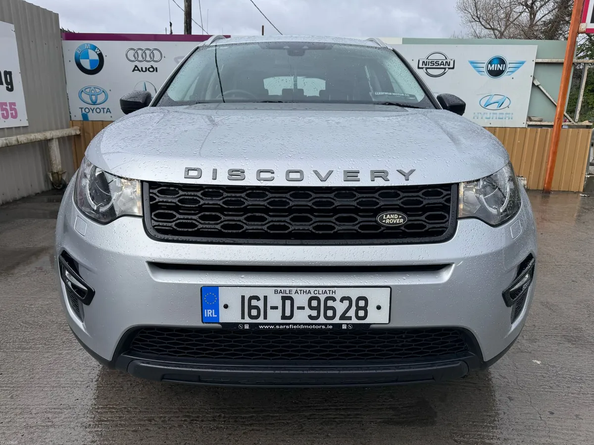 161 Land Rover Discovery Sport 2.0D AUTO 7 Seater - Image 3
