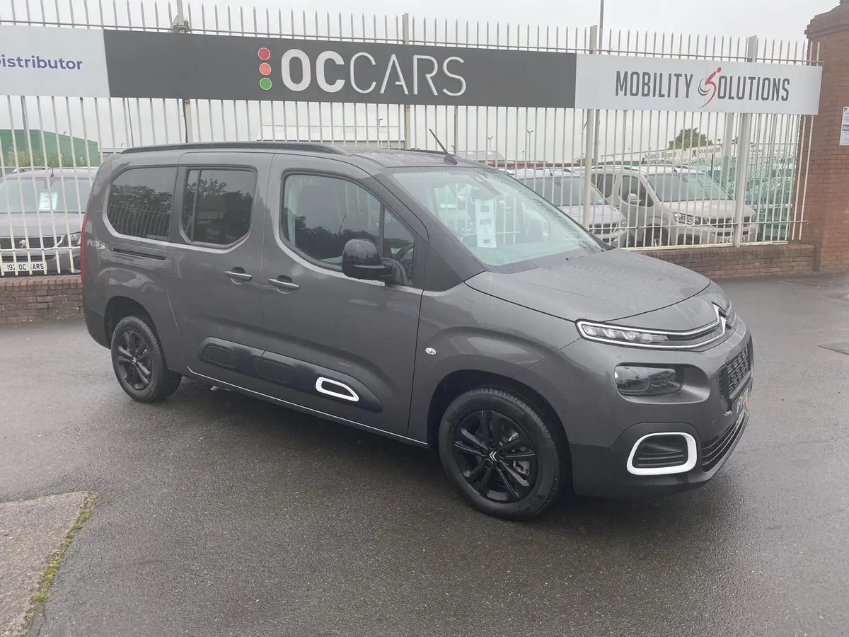 NEW Citroen Feel Horizon RS L2 7S + WC - Image 3