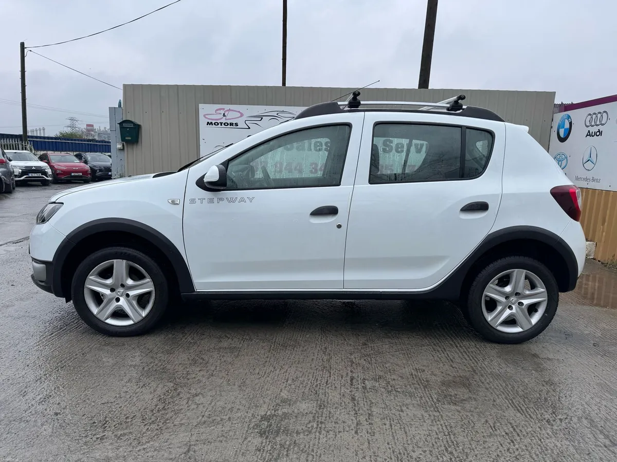 162 Dacia Sandero Stepway  1.5CDI Low Miles - Image 4