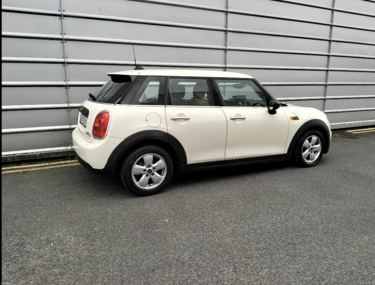 2016 Mini One NCT 04/27  Leather €6950 - Image 3