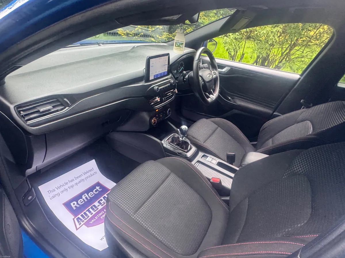 2022 Ford Focus 1.0T Hybrid ST-Line - 2 Owners NCT - Image 5