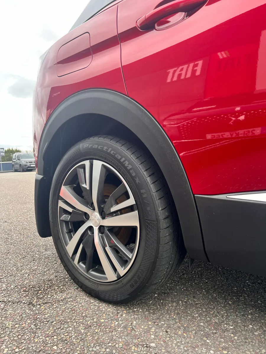 Peugeot 3008 2022 - Image 4