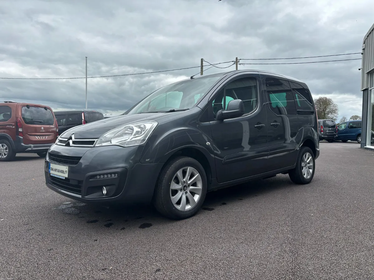 Wheelchair Car - Image 3