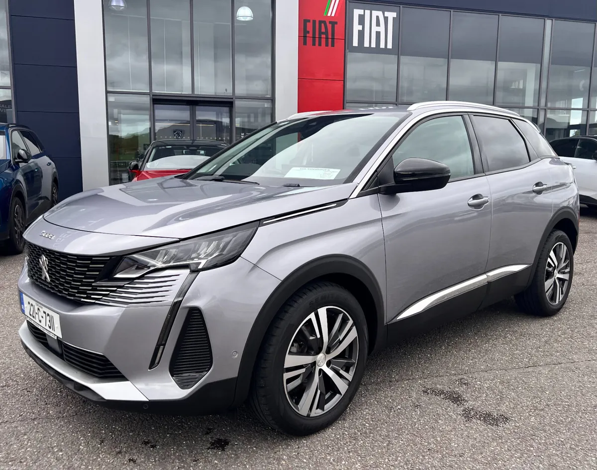 Peugeot 3008 2022 - Image 2