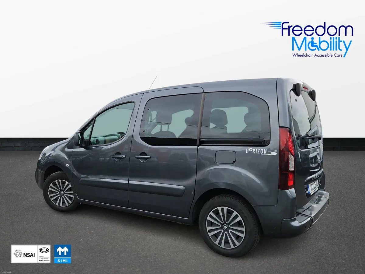 Peugeot Partner wheelchair access - Image 4