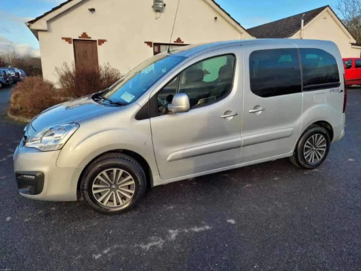 Wheelchair Car 2017 Auto Peugeot Partner - Image 6