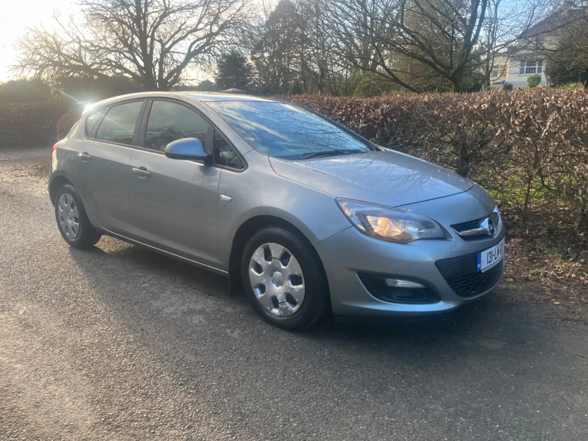 Opel Astra 2013 nct 05/26 - Image 5