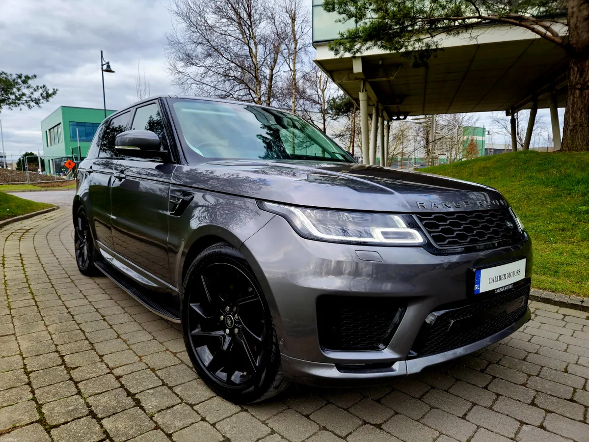 RANGE ROVER **SALE AGREED** - Image 1