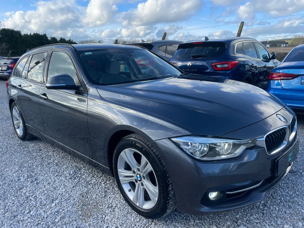 BMW 3-Series 2018 - Image 2