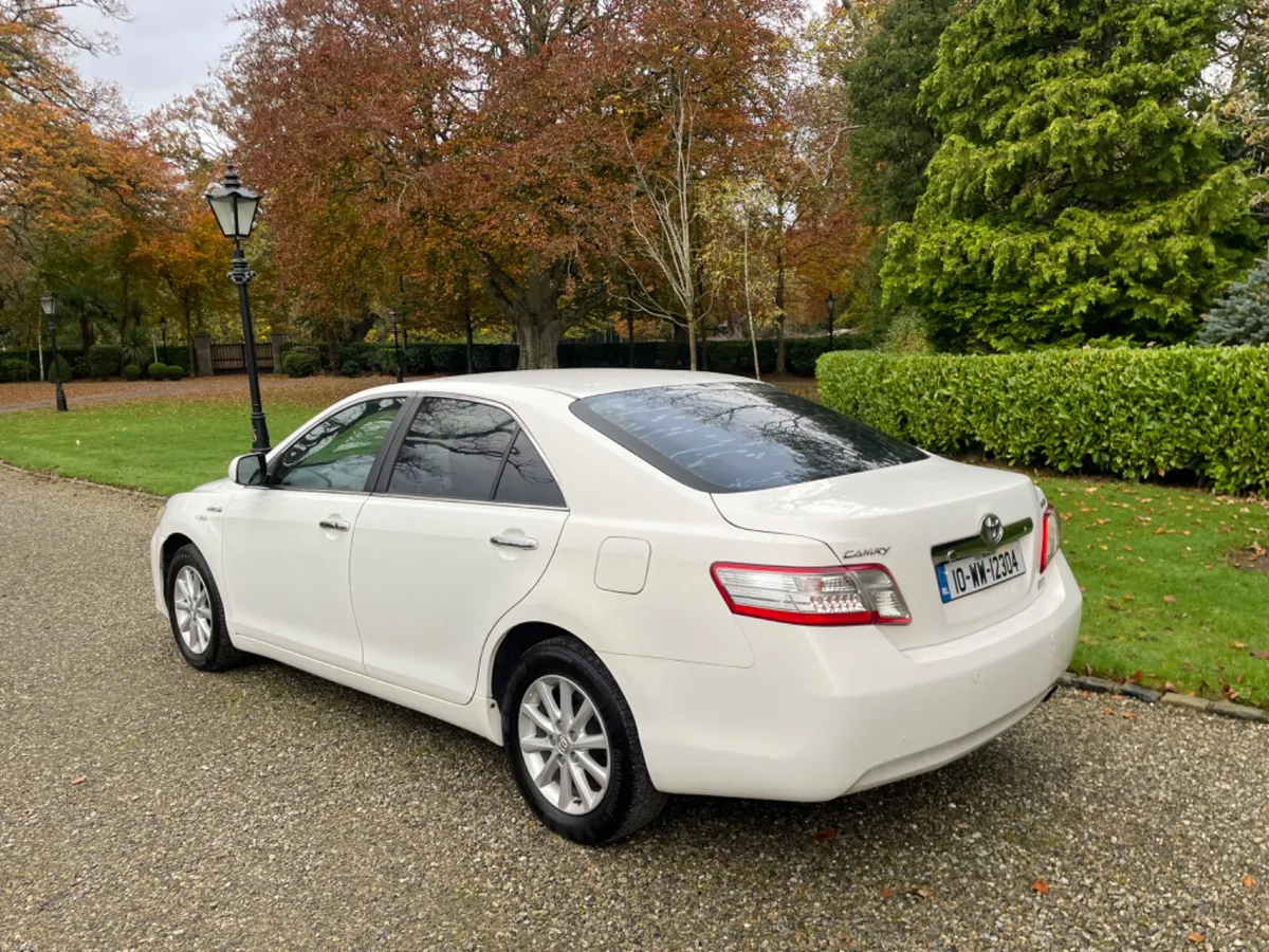 Toyota Camry 2010 2.4 Hybrid New NCT - Image 5