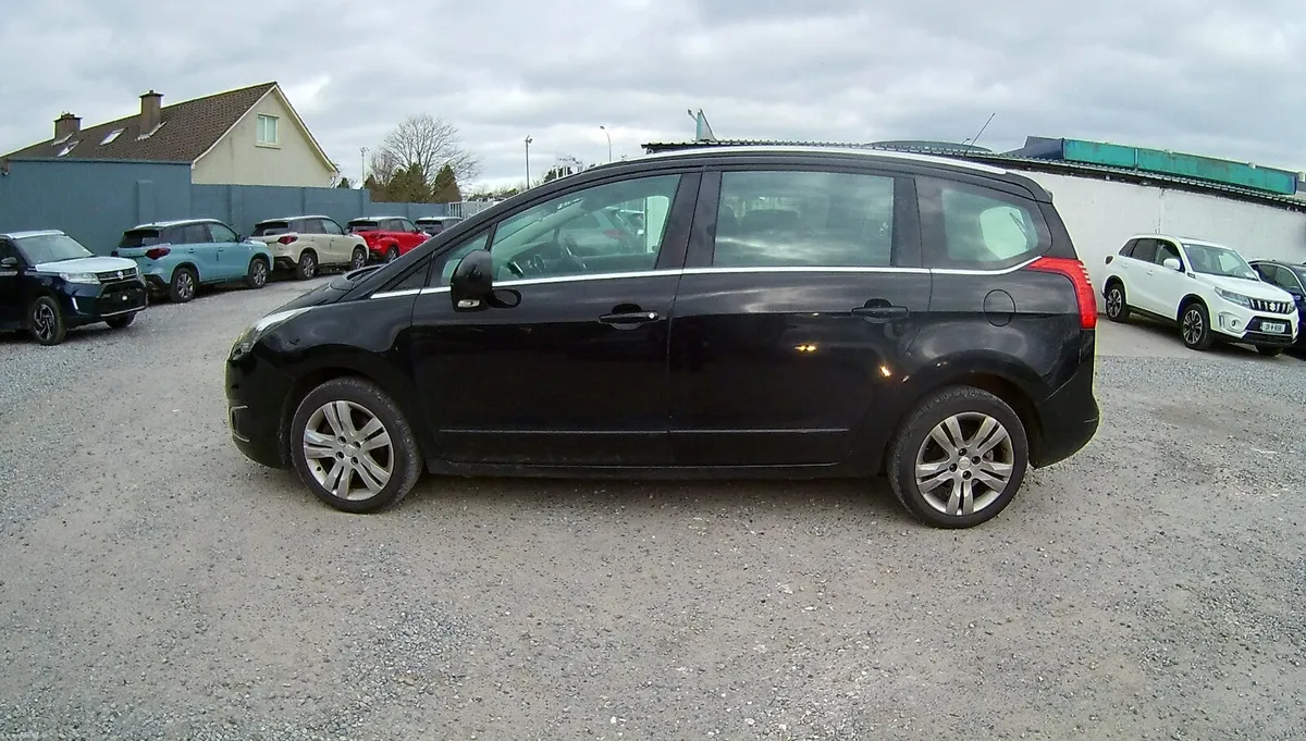 Peugeot 5008 2016 - Image 4