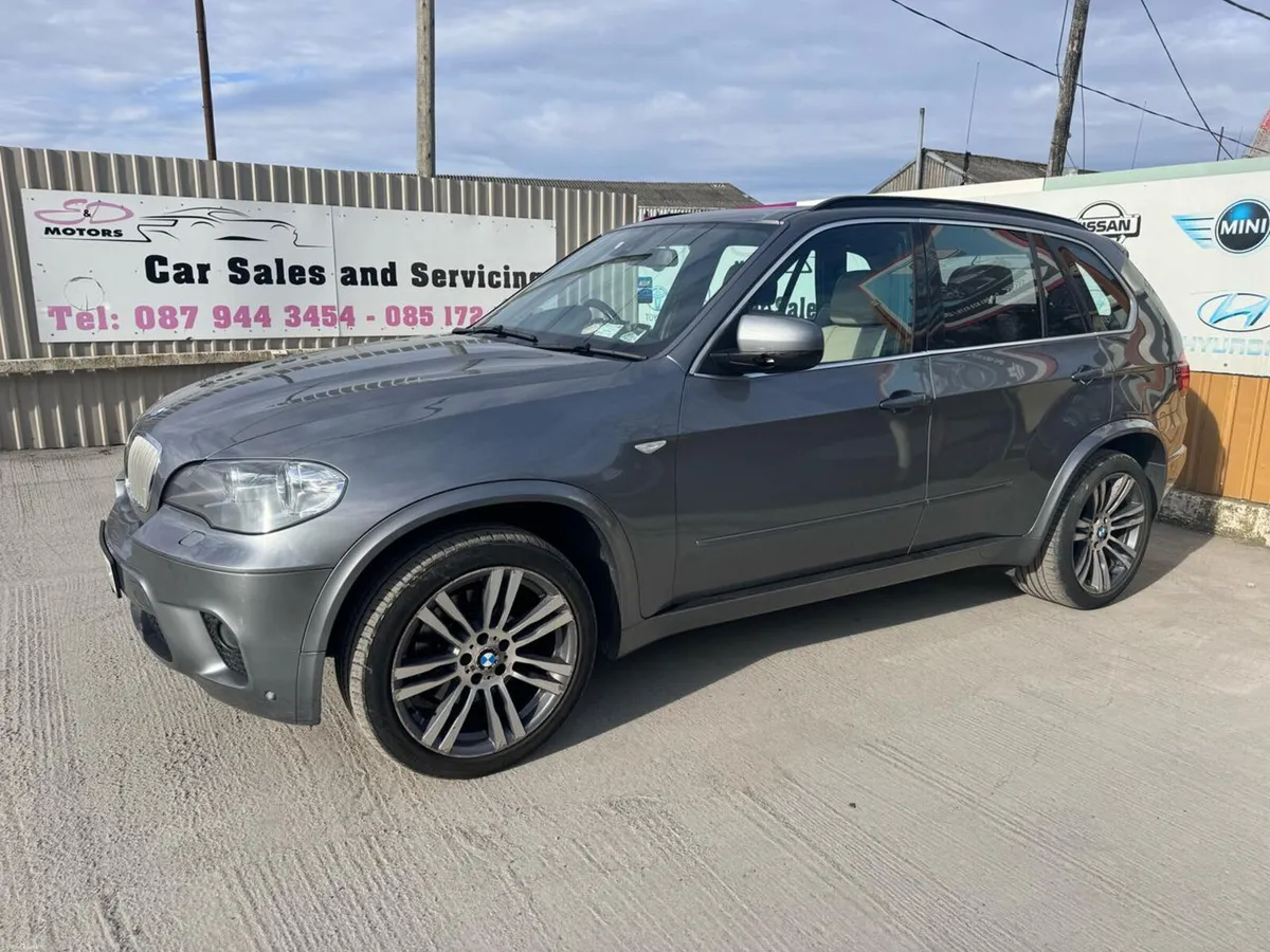 2013 BMW X5  xDRIVE40D M SPORT (306HP) - Image 5