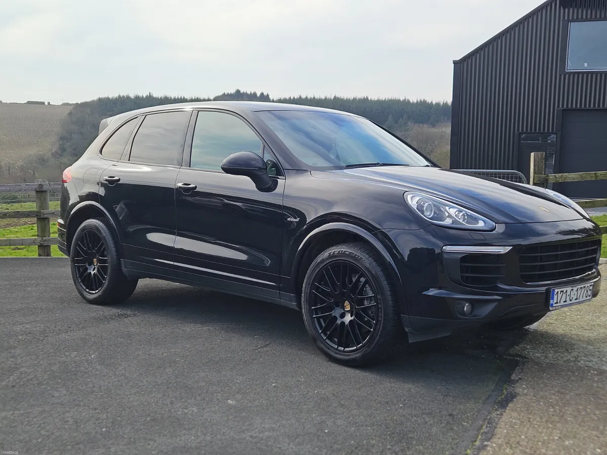Porsche Cayenne 2017 - Image 2