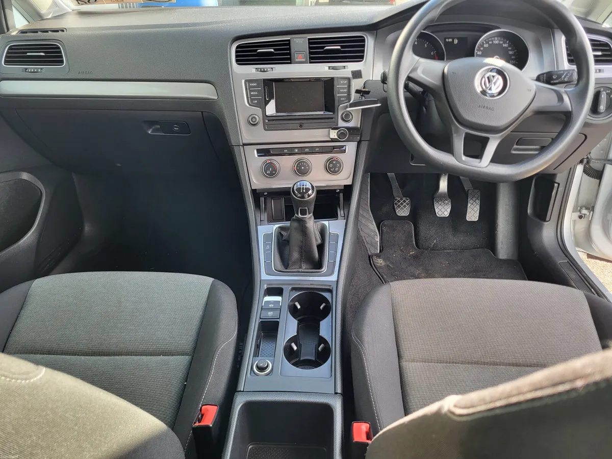 Volkswagen Golf 1.2 TSI 2014 - Image 5