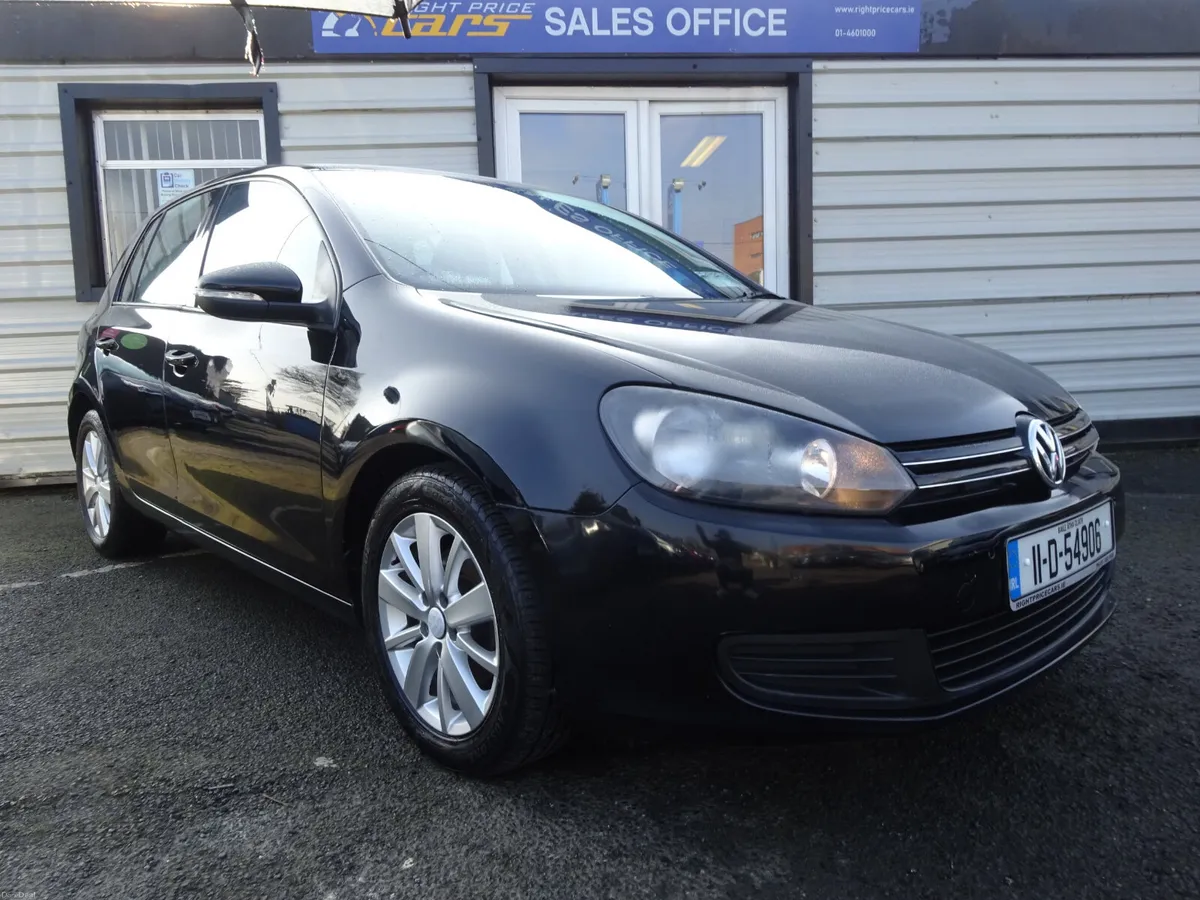 VOLKSWAGEN GOLF 1.6 TDI MATCH 5 DOOR - Image 1
