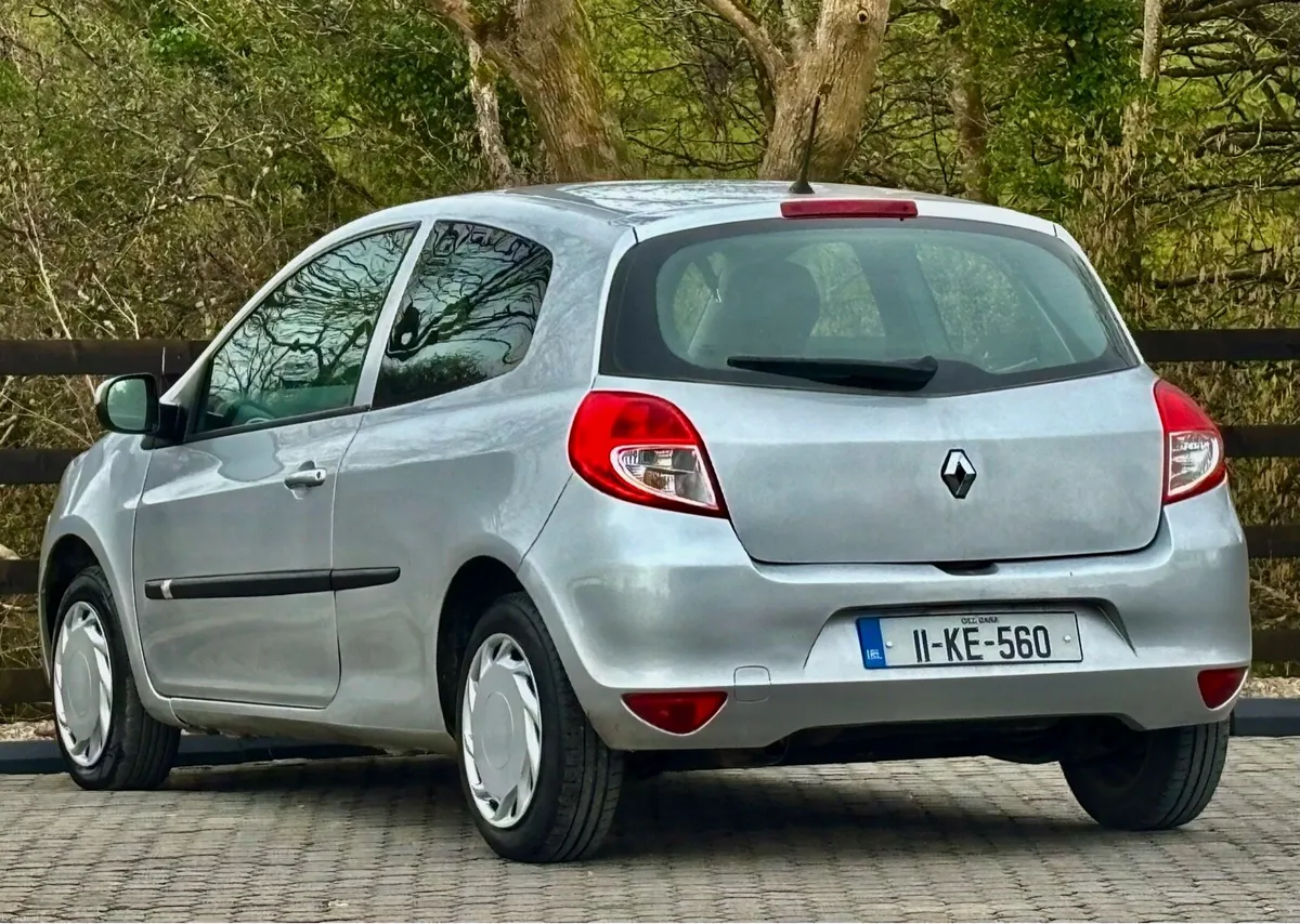 Renault Clio - Image 3