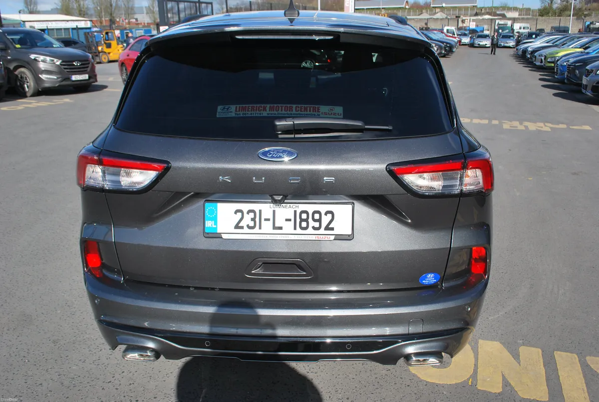 Ford Kuga 2023 - Image 4