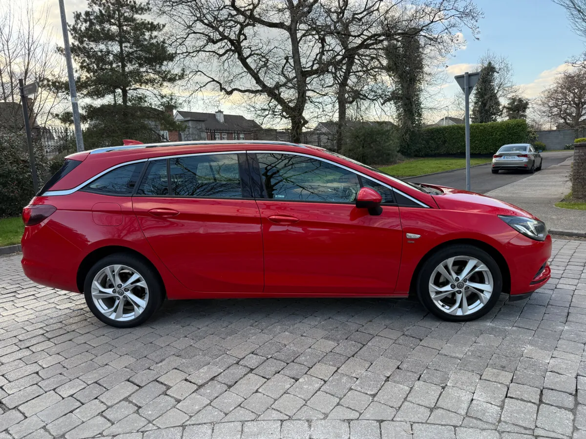 Opel Astra 2018 SRI MODEL APPLE CAR PLAY - Image 3