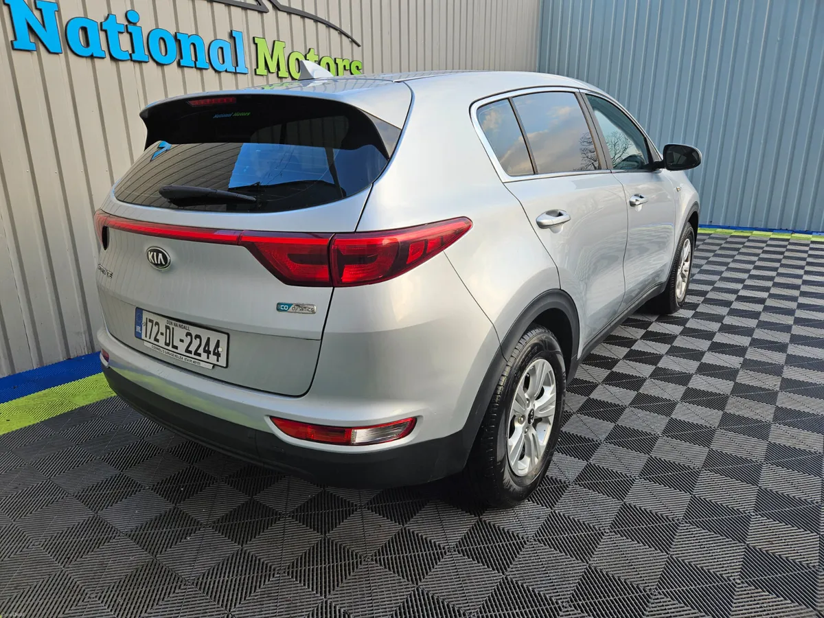 2017 Kia Sportage LX 1.7D - Image 3