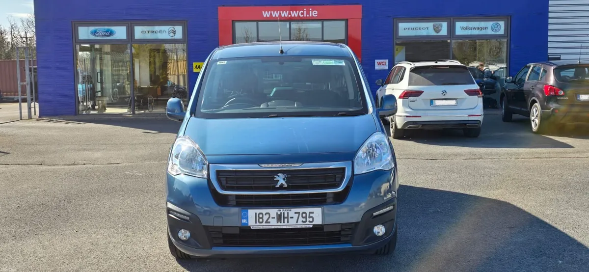 Wheelchair Accessible Peugeot Partner Tepee 2018 - Image 3