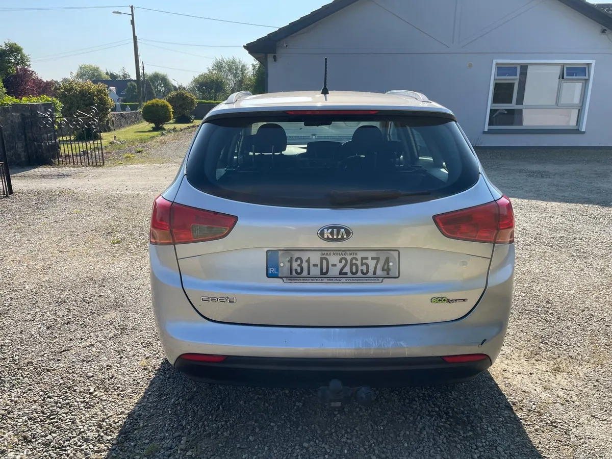 Kia Ceed 2013 - Image 4