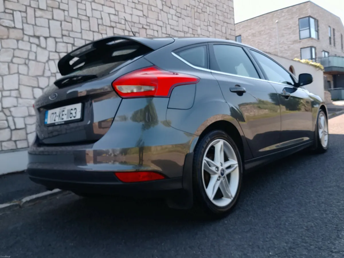 Ford Focus 5DR 1.5TD 95PS 6SPD 4DR - Image 3