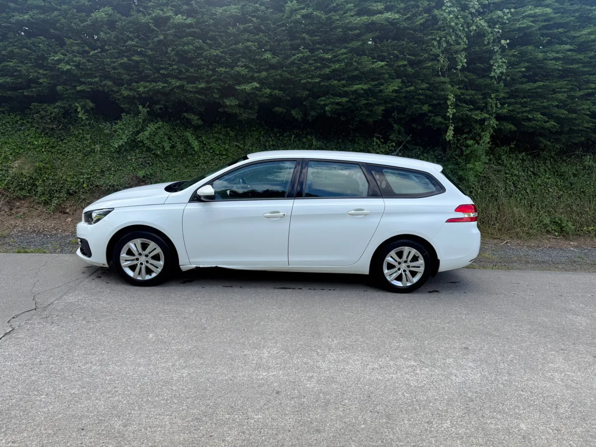 Peugeot 308 2018 1.5 HDI EST - Image 4