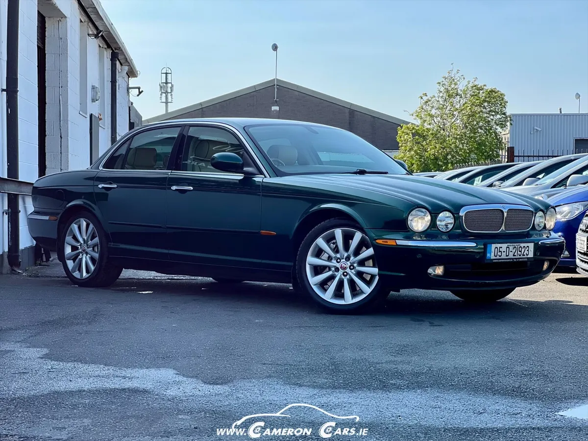 JAGUAR XJ SUPER V8 SUPERCHARGED 400hp - Image 3