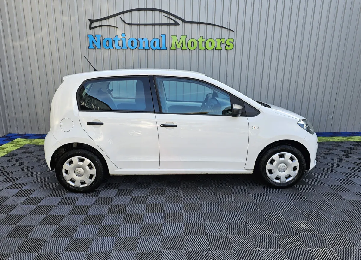 2014 Volkswagen UP! 1.0 75BHP TAKE UP - Image 2
