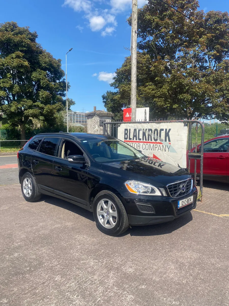 Volvo XC60 2012 - Image 1