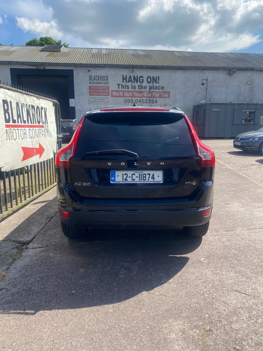 Volvo XC60 2012 - Image 4