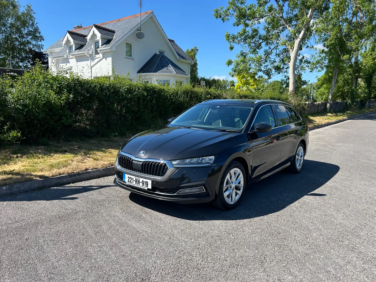 Skoda Octavia SE L TSI IV Estate - Image 2
