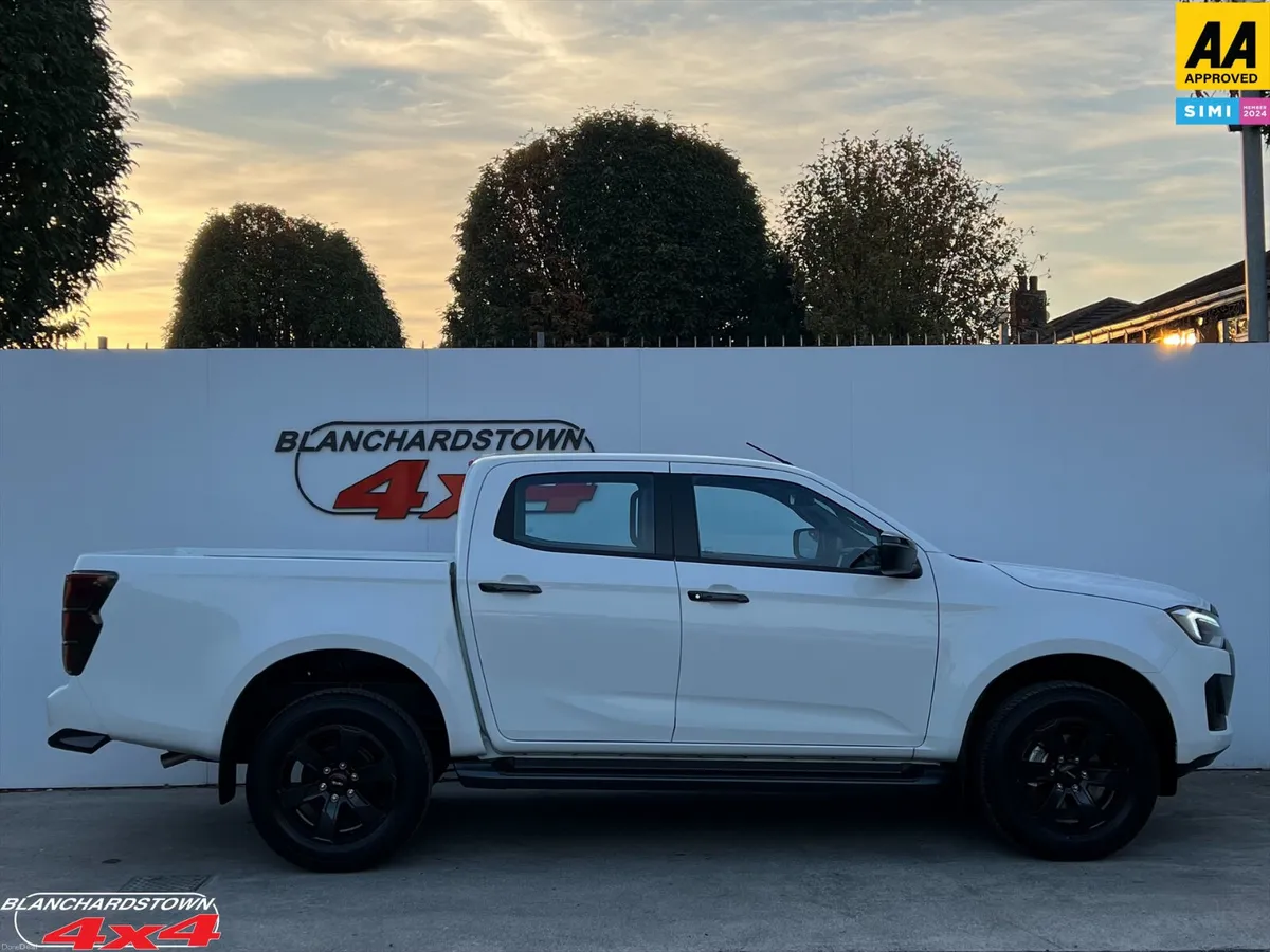 261 Isuzu D-MAX LSE® FACELIFT MODEL BEST AVAILABLE - Image 4