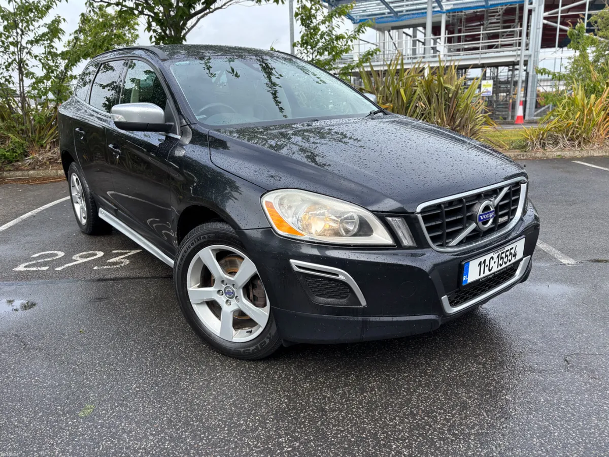 2011 Volvo XC60 2.0 D3 ~ R ~ Design Edition - Image 3