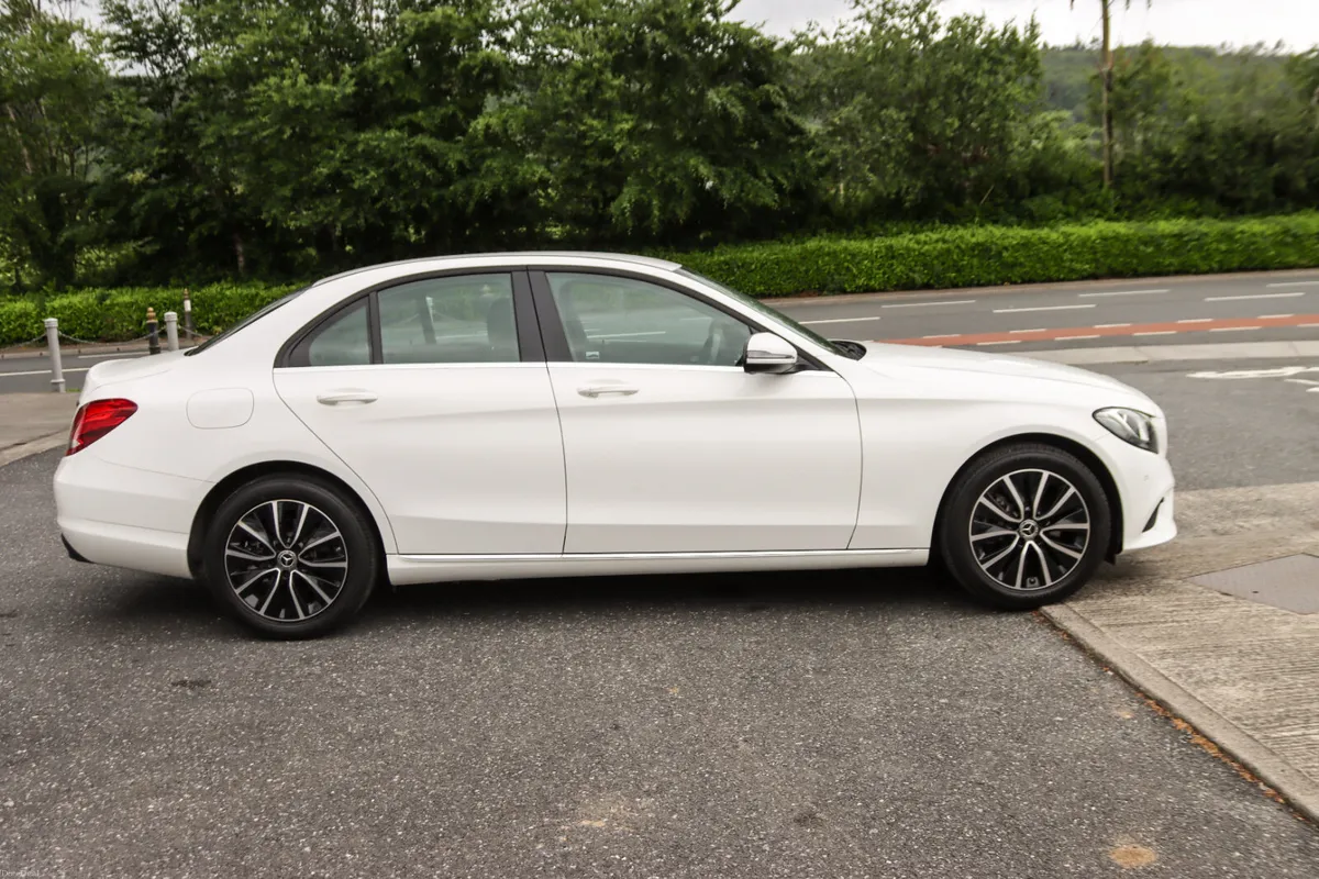 2019 Mercedes-Benz C-Class SE Automatic 4-dr Diese - Image 5